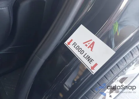 2020 Ford Explorer Platinum z USA, uszkodzony, nr VIN 1FM5K8HC6LGC86909